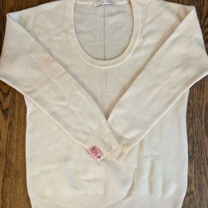 🛍️ Trina Turk Sweater🛍️